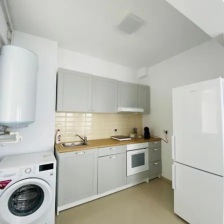 Zev Apartament 9 - Mamaia Nord