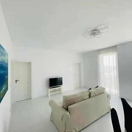 Zev Apartament 9 - Mamaia Nord * Năvodari